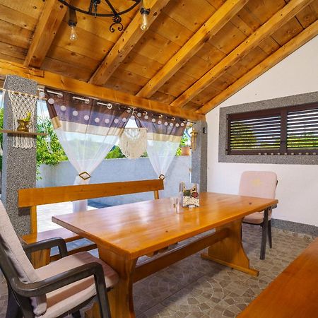 Casa Rural M&M Vodice Exterior photo